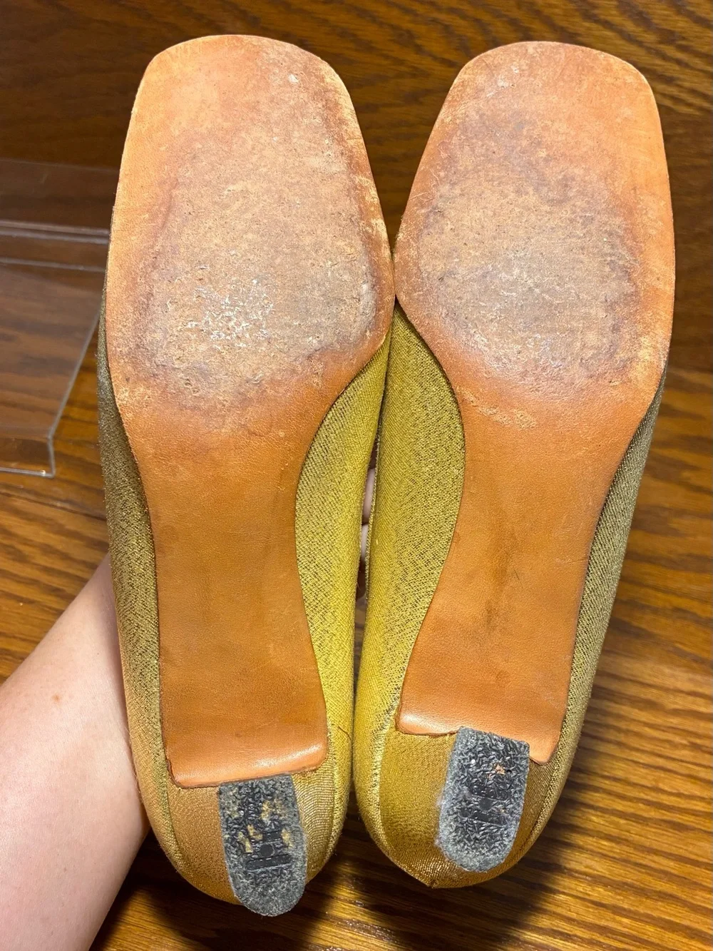 Vintage Rinaldi for Montaldo’s Gold Fringe Block Heel Pumps Size 7A Narrow